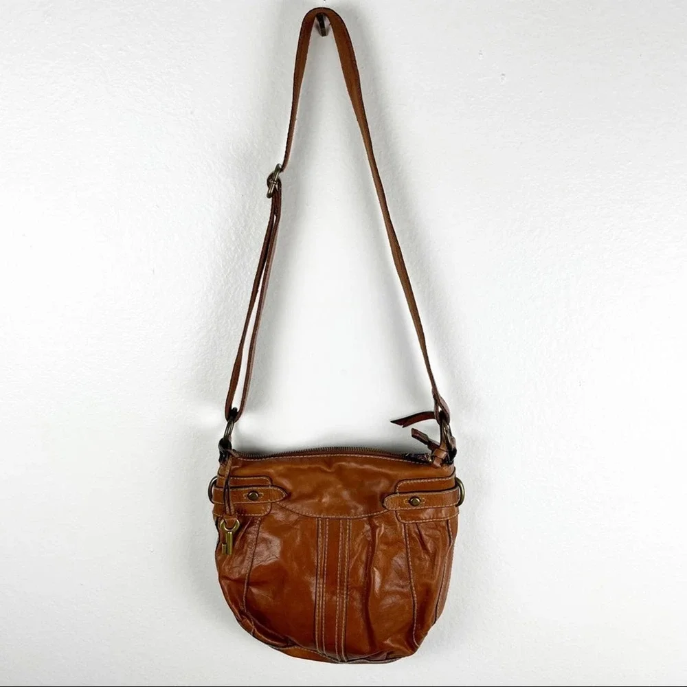 FOSSIL Brown Leather Stitched Adjustable Strap Paisley Lined Shoulder Bag Boho